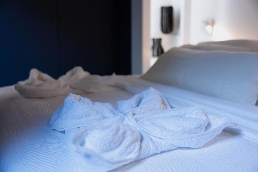 Galaxy La Tete Dans Les Etoiles Apartment Riom Ngoại thất bức ảnh